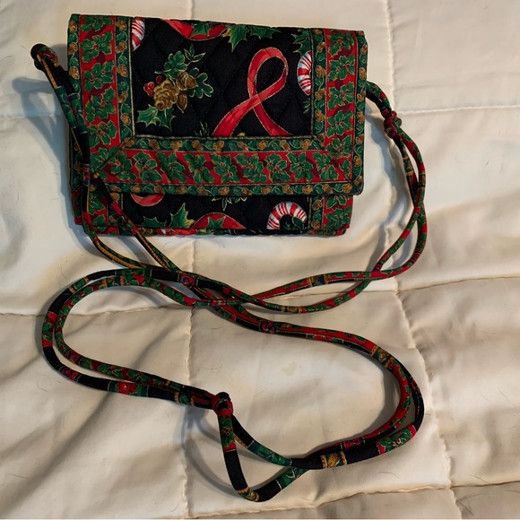 Vera Bradley Handbags - Vintage Vera Bradley Christmas Crossbody